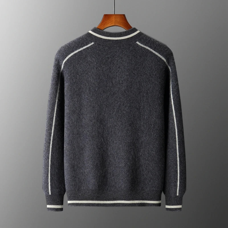 Elegant Cashmere Double-Breasted Peacoat