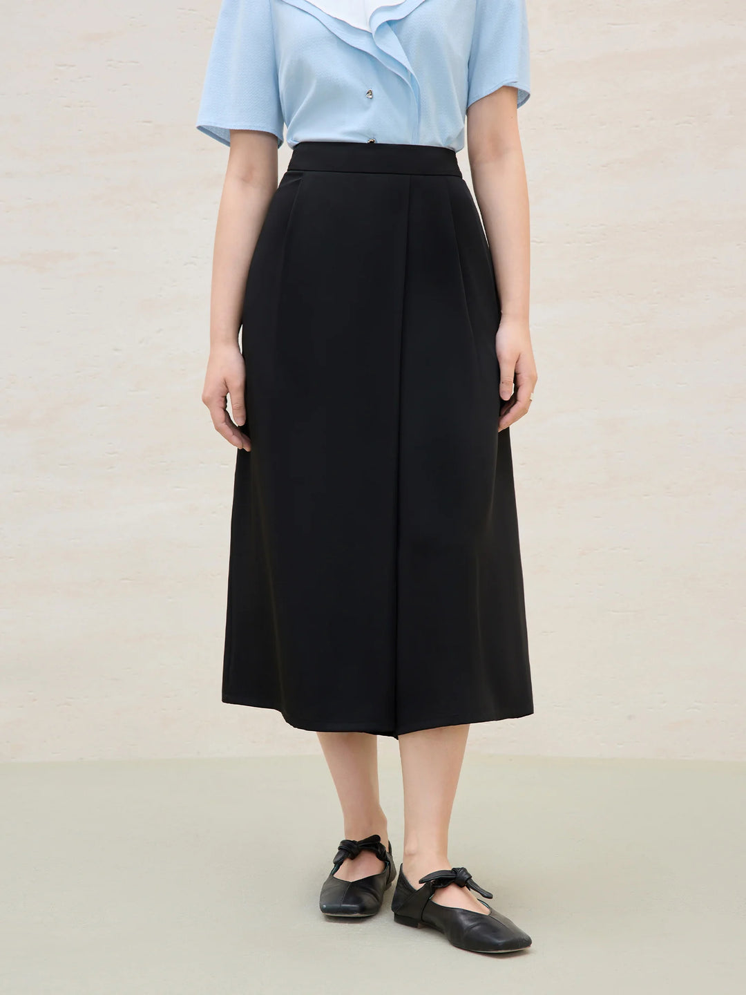 Elegant Wide-Leg Culottes with Slanted Flap Detail