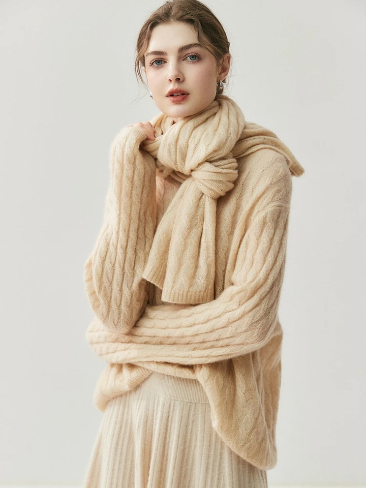 Cable Knit Cashmere O-Neck Sweater