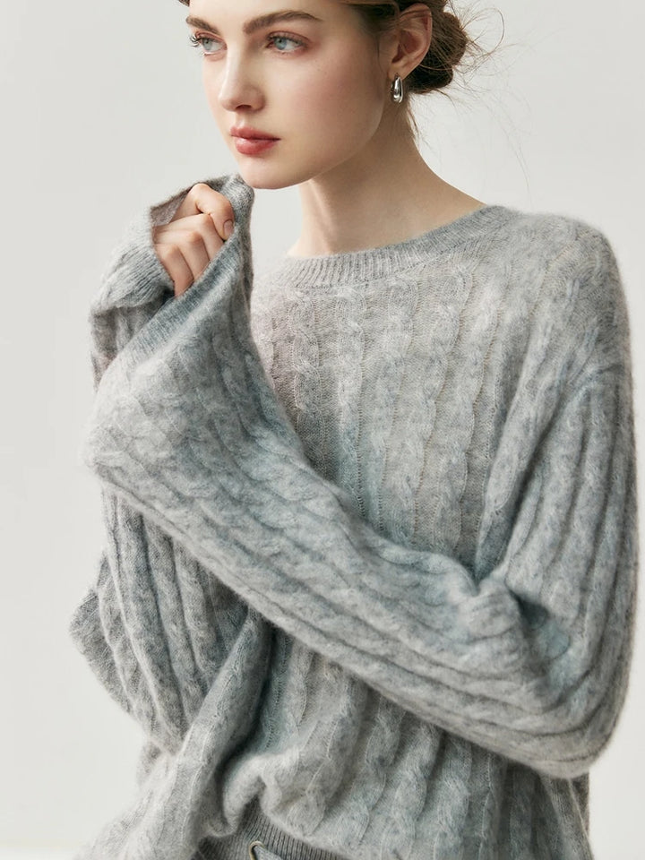Cable Knit Cashmere O-Neck Sweater