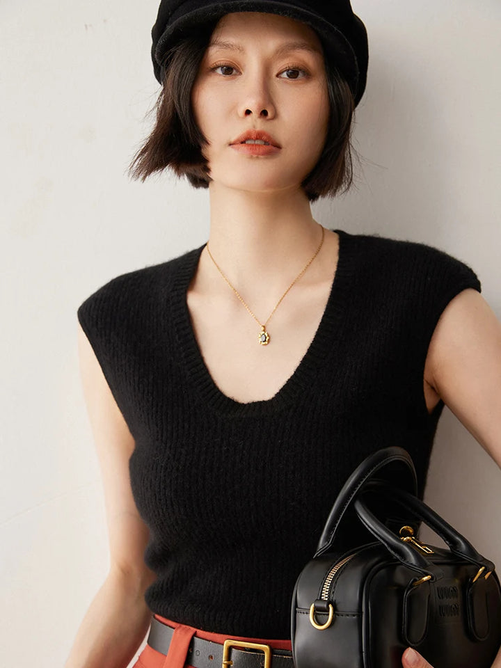 Cashmere Ribbed U-Neck Waistcoat