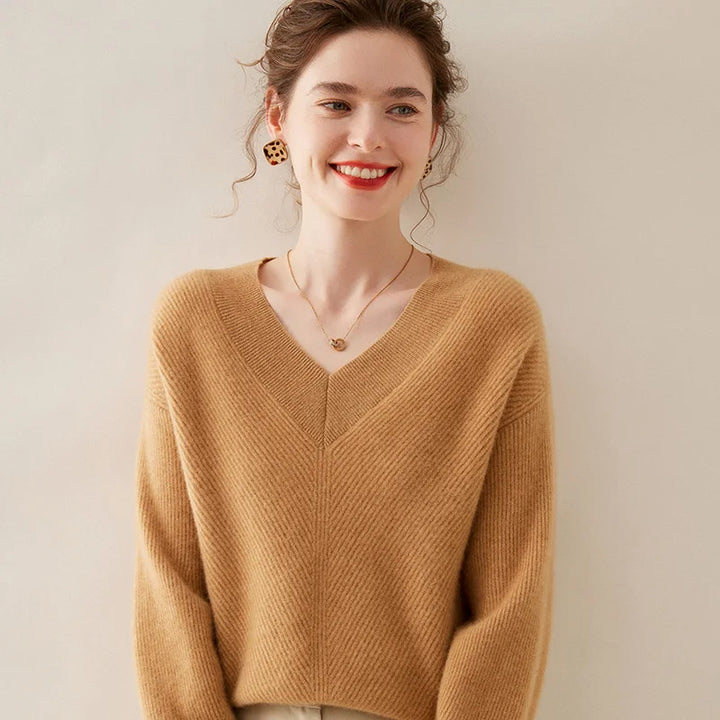  Chic Cashmere V-Neck Knit Sweater