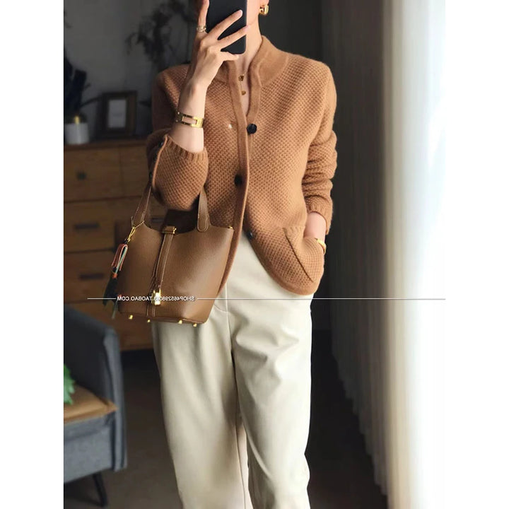 Chic Pure Cashmere Knit Cardigan