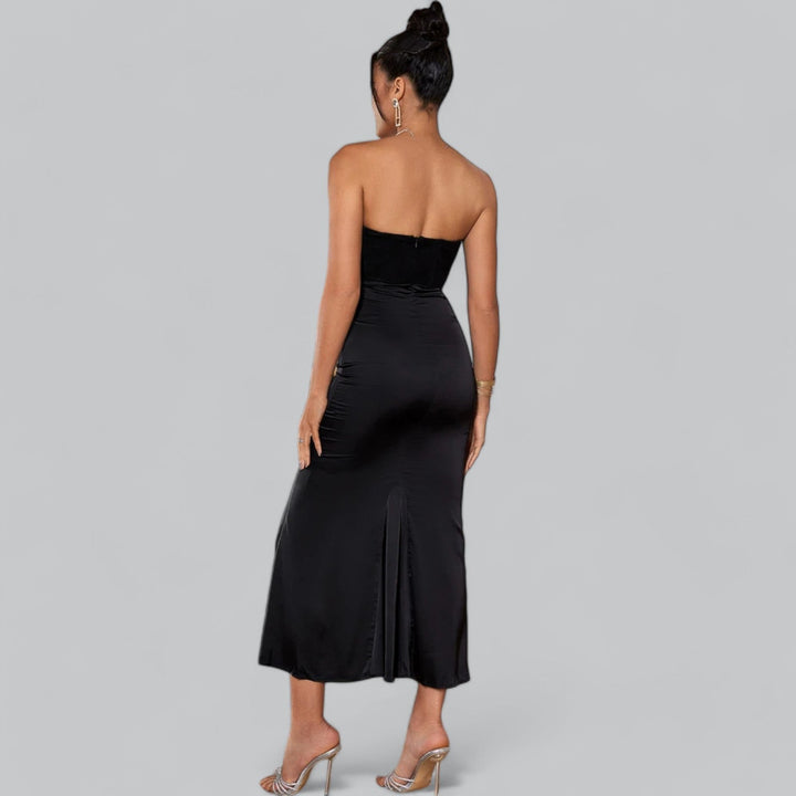 Chic Strapless Velvet Corset Maxi Dress