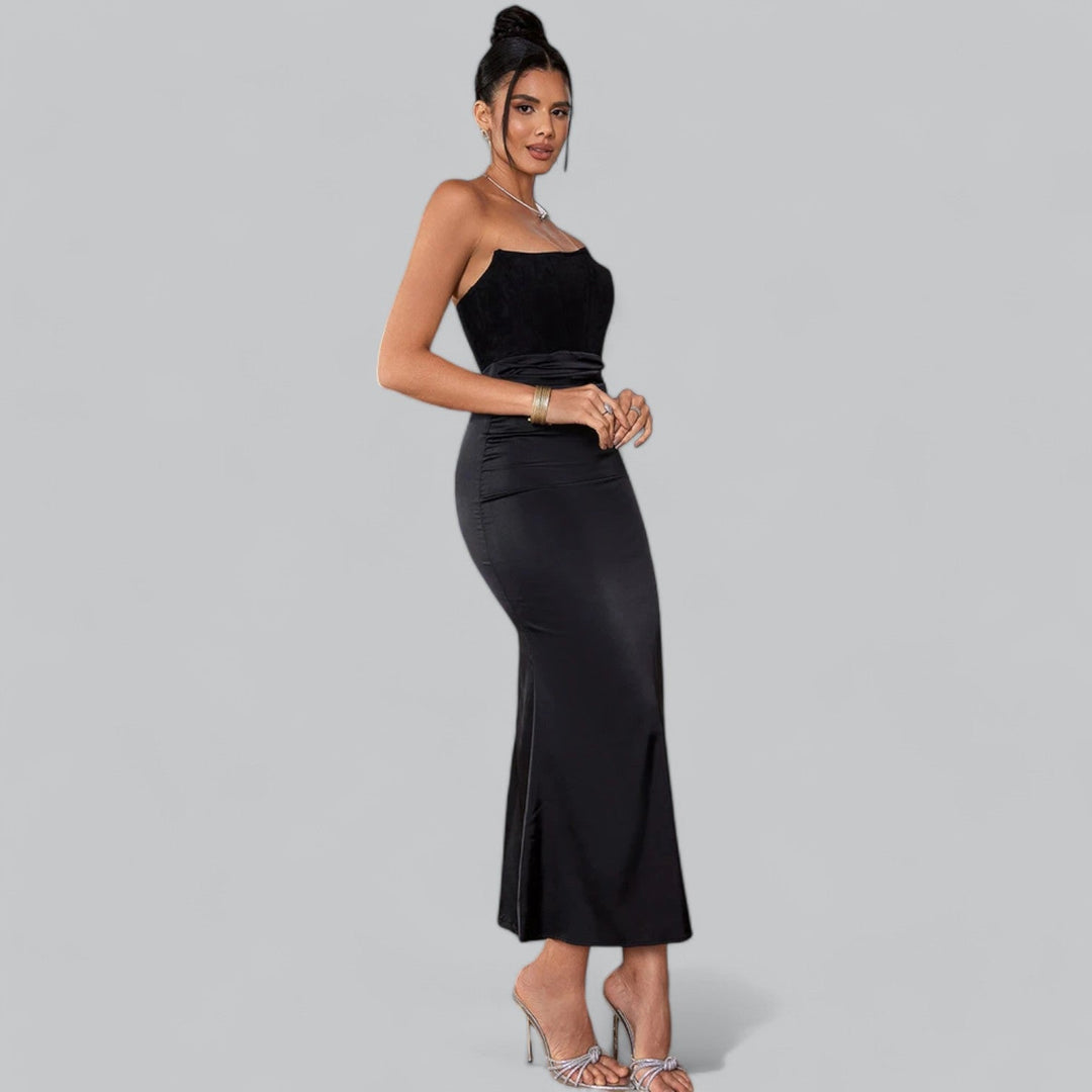 Chic Strapless Velvet Corset Maxi Dress