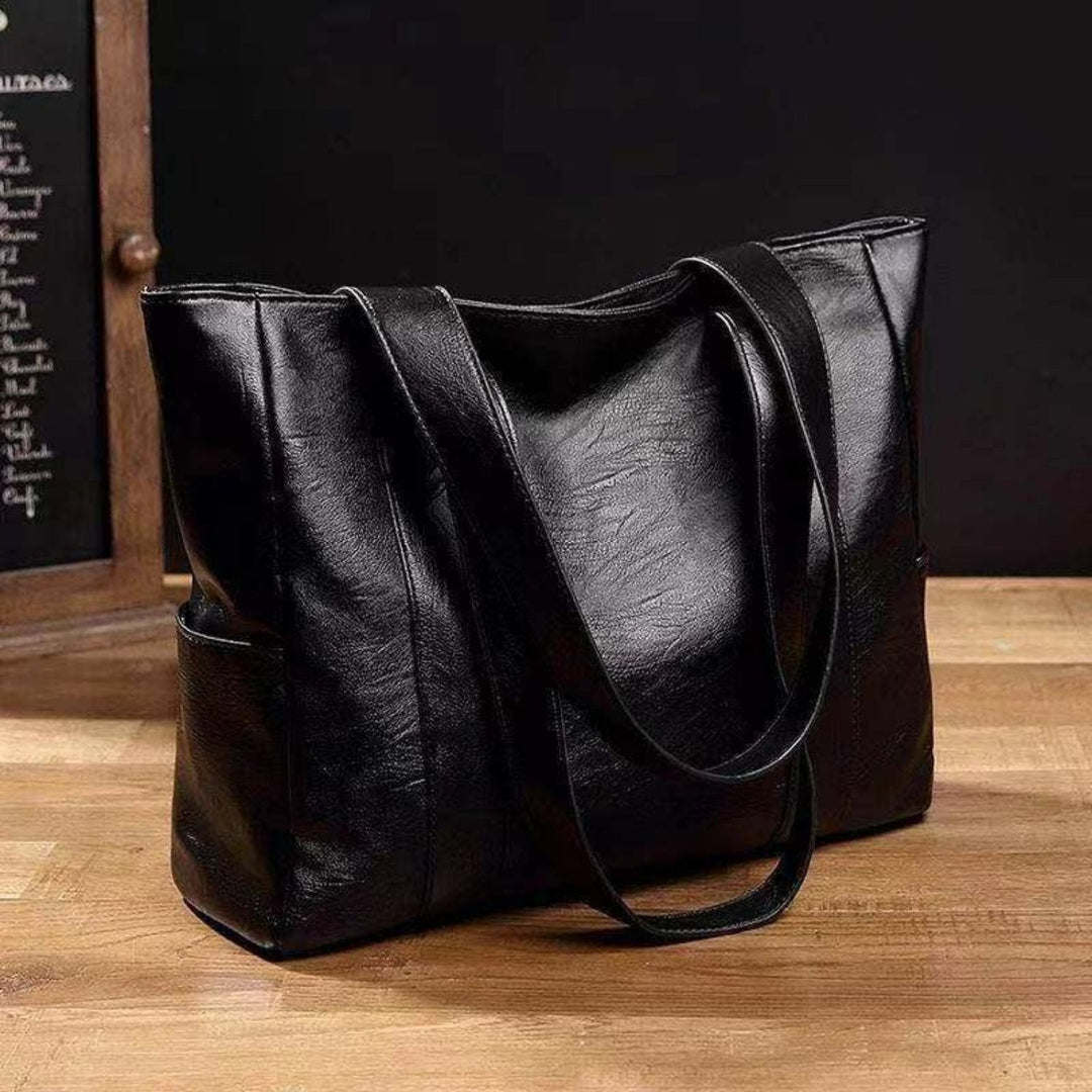 Classic Vintage Leather Shoulder Bag
