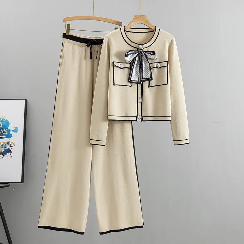 Elegant Contrast Trim Bow Knit Set