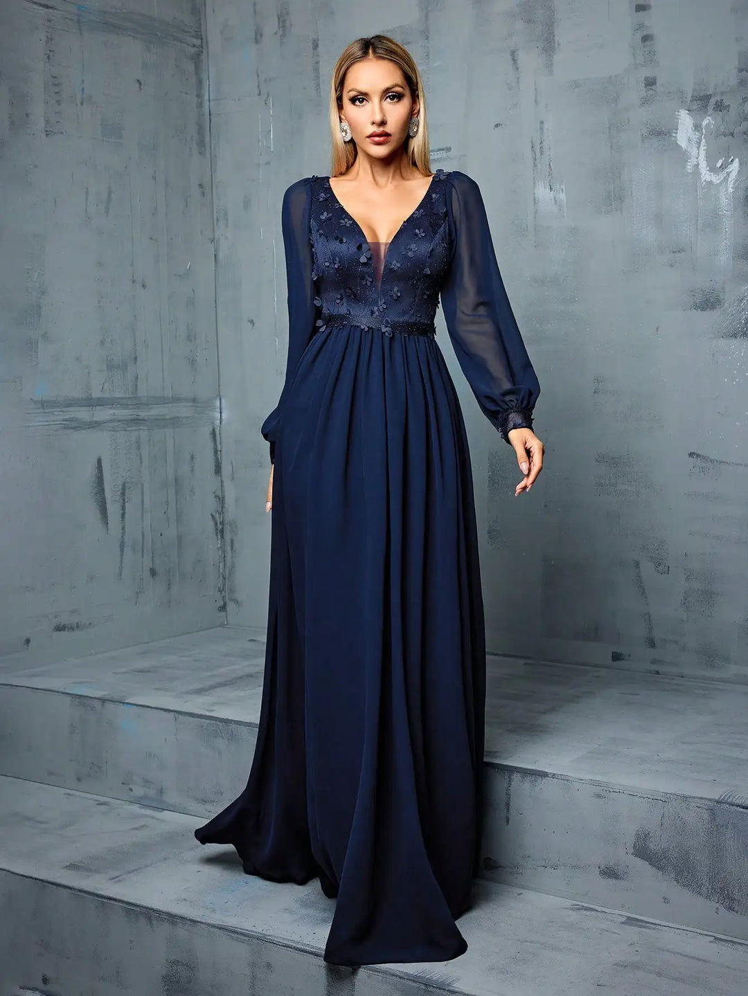 Elegant Long Sleeve Evening Gown Dress