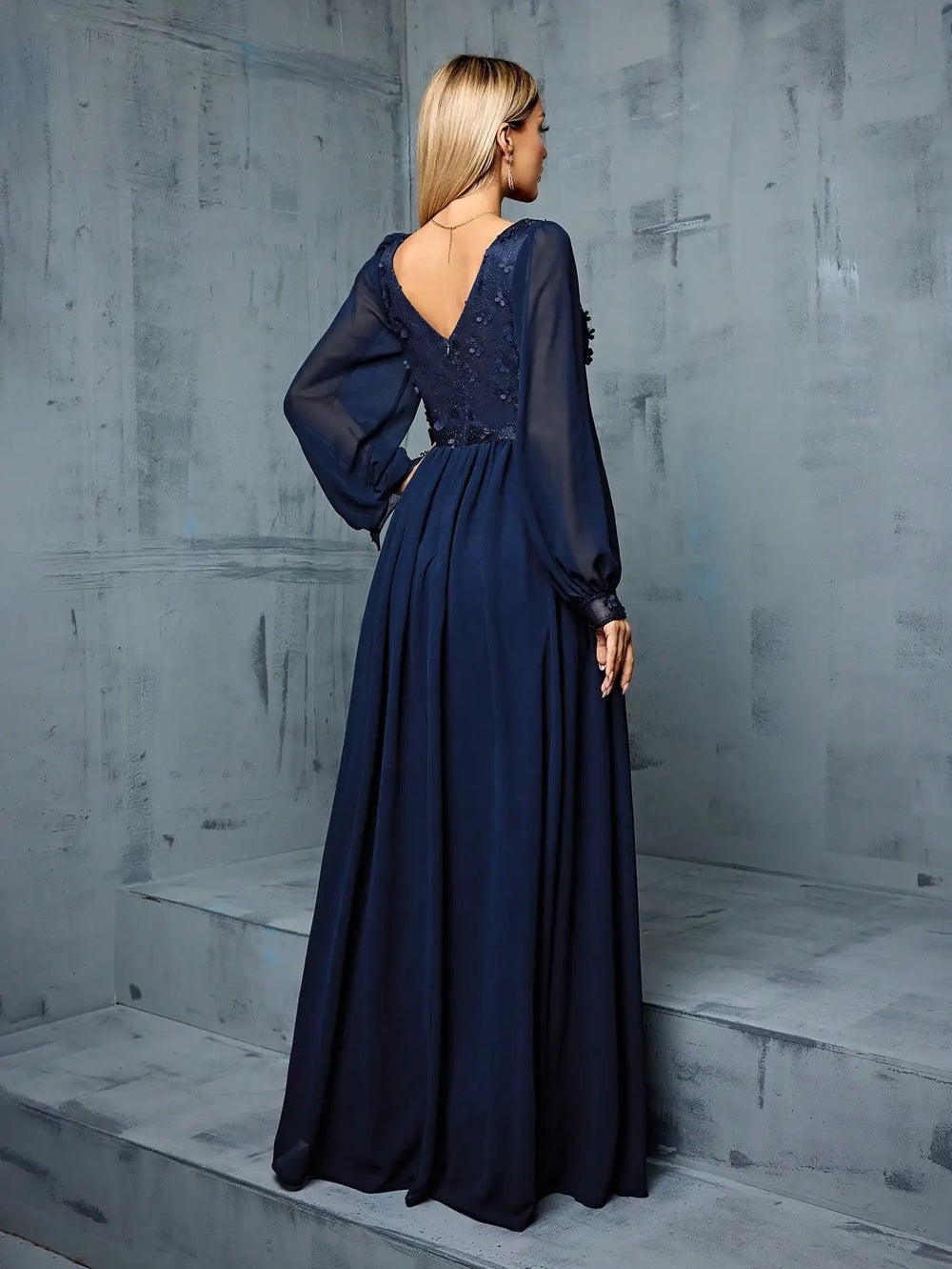 Elegant Long Sleeve Evening Gown Dress