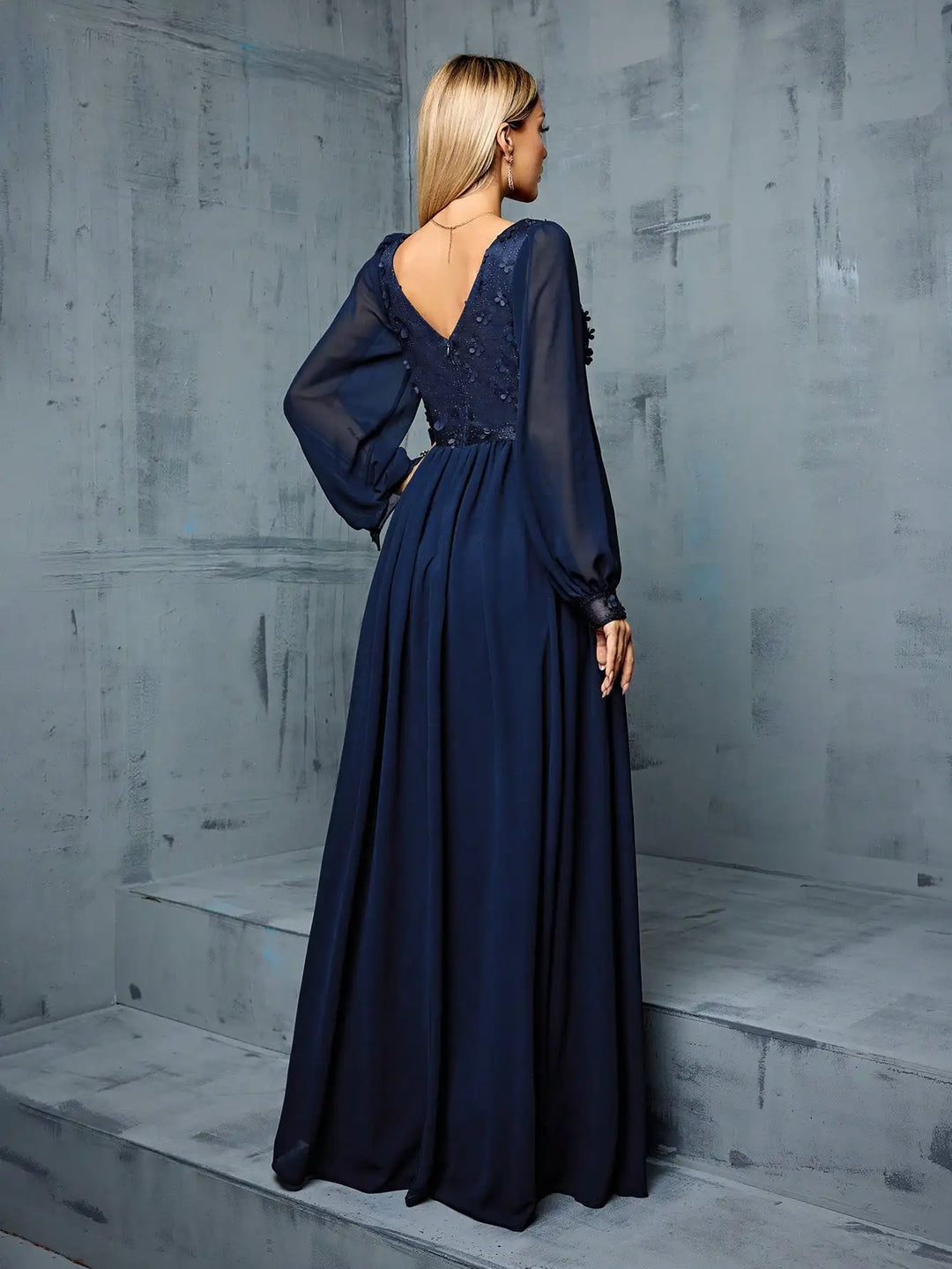 Elegant Long Sleeve Evening Gown Dress