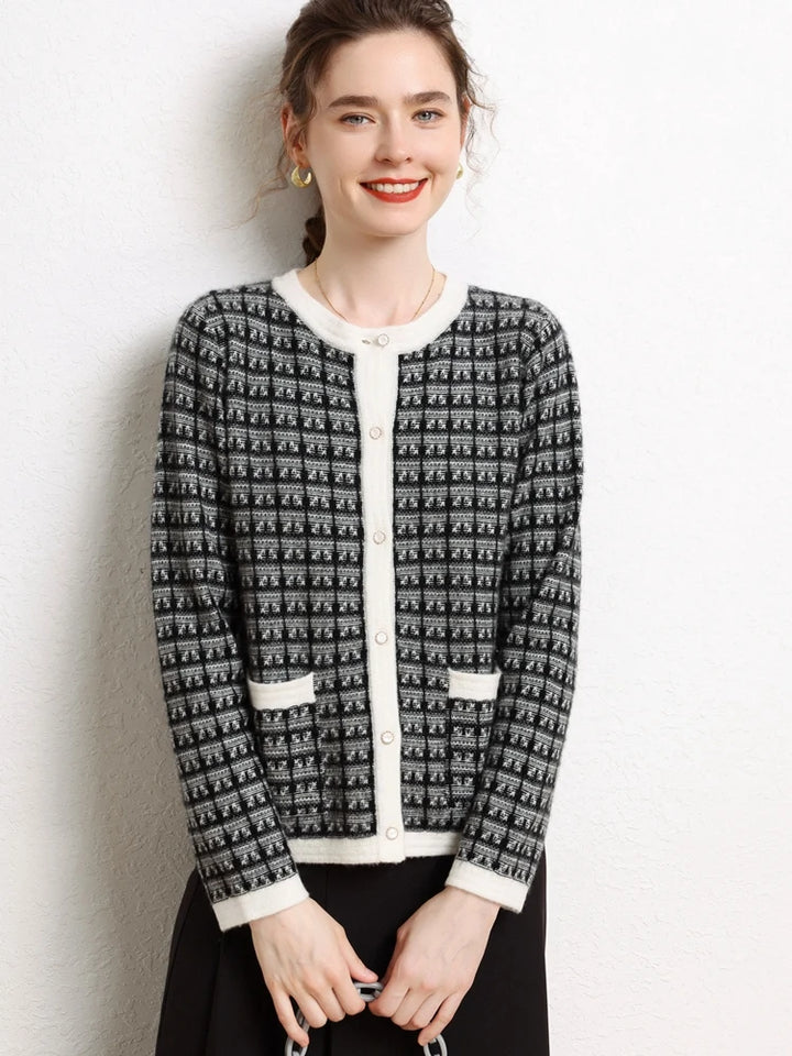 Elegant Patterned Cashmere Knit Cardigan
