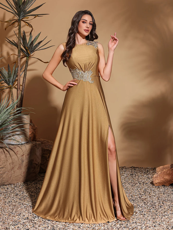 Elegant Sleeveless Maxi Evening Dress
