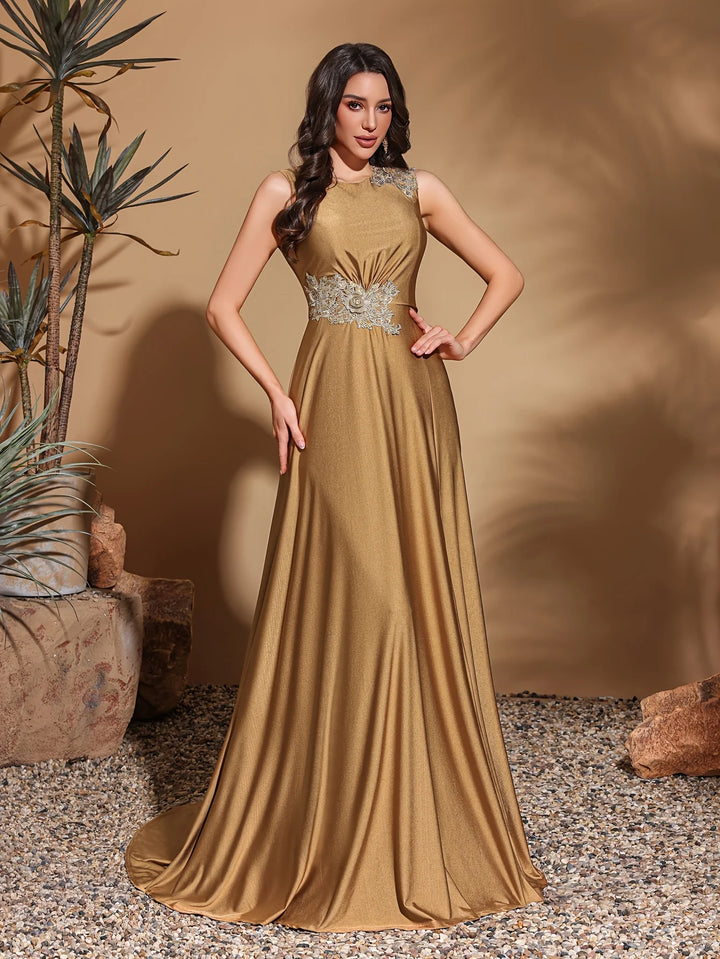 Elegant Sleeveless Maxi Evening Dress