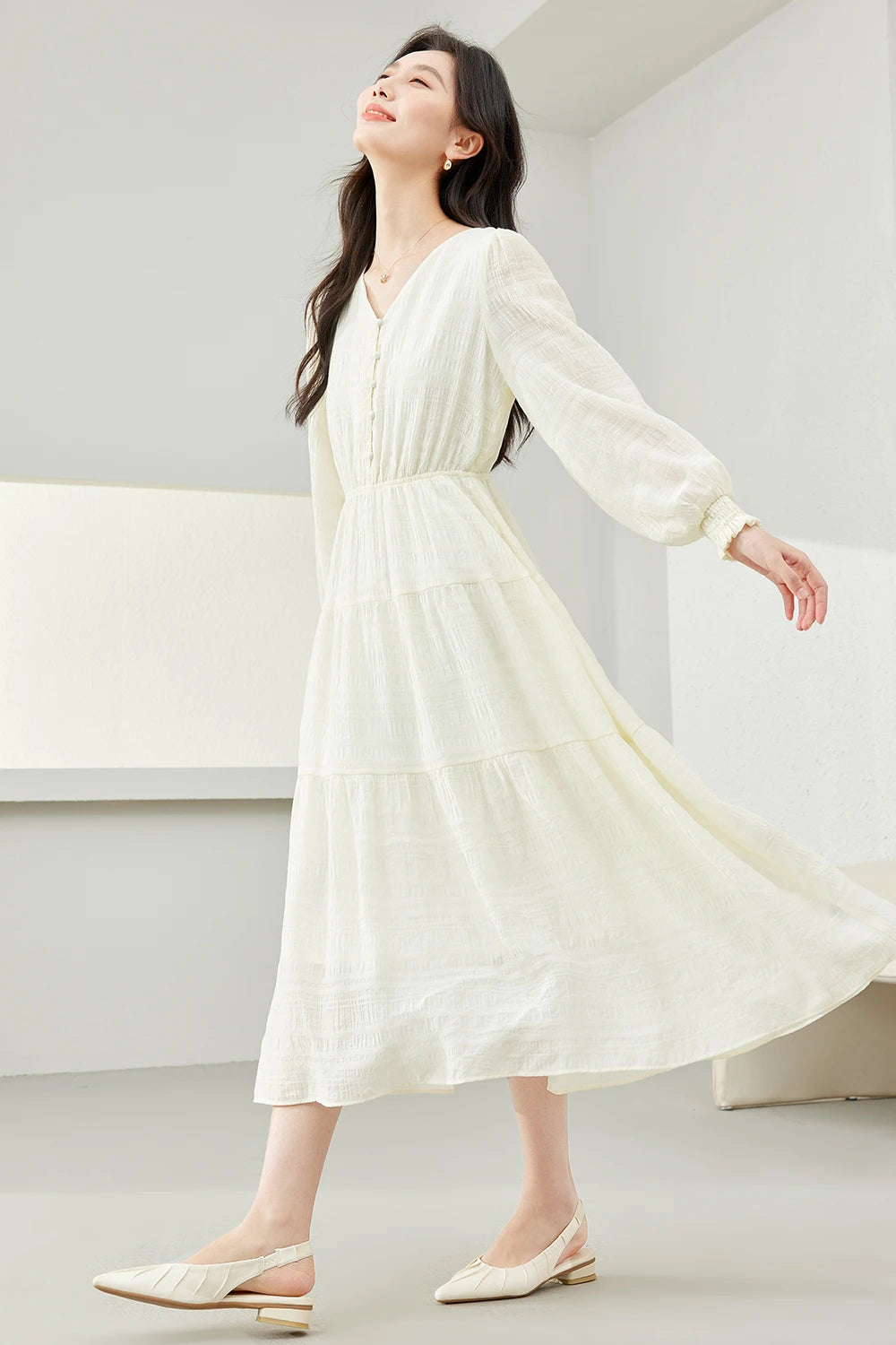 Elegant V-Neck Tiered Evening Dress