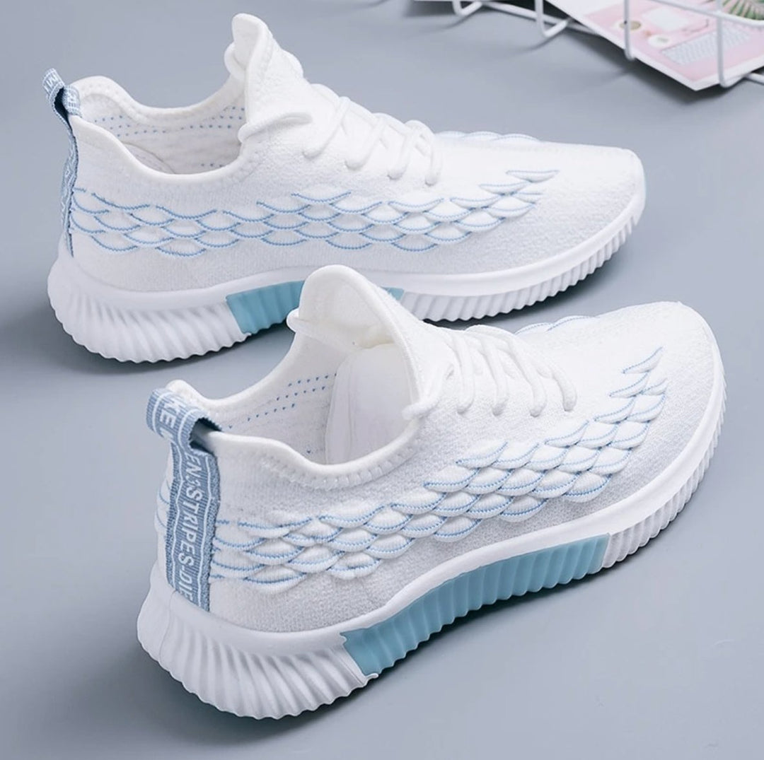 Flexible Vulcanised Mesh Running Shoe