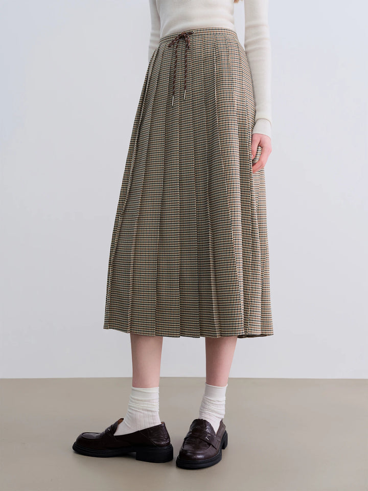 Houndstooth Pleated Midi Skirt