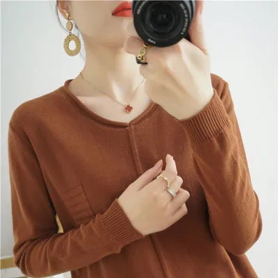 Lightweight Knit Pullover Sweater