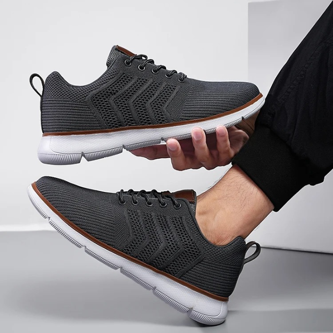 Men's Lightweight Breathable Knit Sneakers