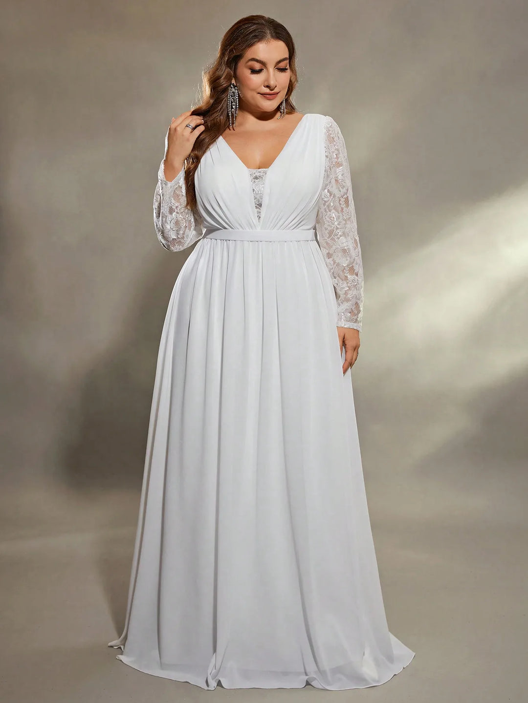 Plus_Size_Lace_Long_Sleeve_Chiffon_Wedding_Dress 