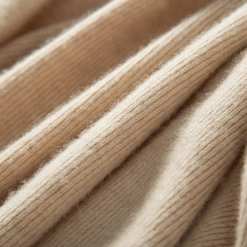 Unique Pure Cashmere Turtleneck Sweater