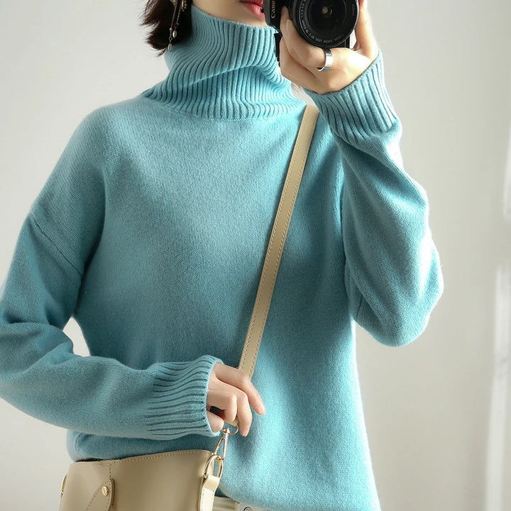 Vera | Women's Pure Wool Turtleneck Knit Sweater