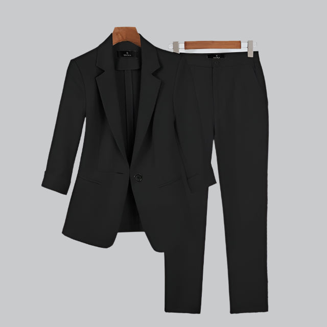  Chic Women's Blazer & Pants Set